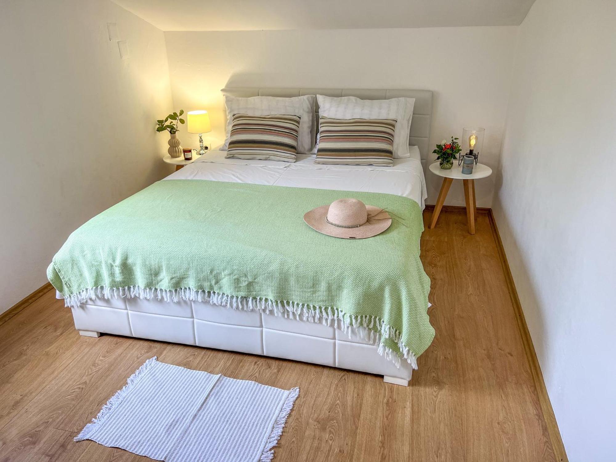 Holiday Home Sunny Side เวลาลูกา ภายนอก รูปภาพ